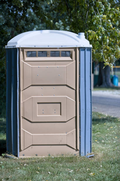 Portable Toilet Options We Offer in Conneaut, OH